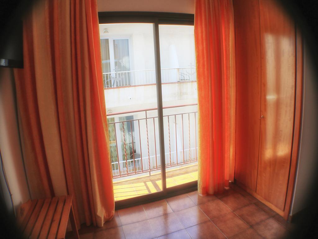 Hotel Parc Roses Exterior foto